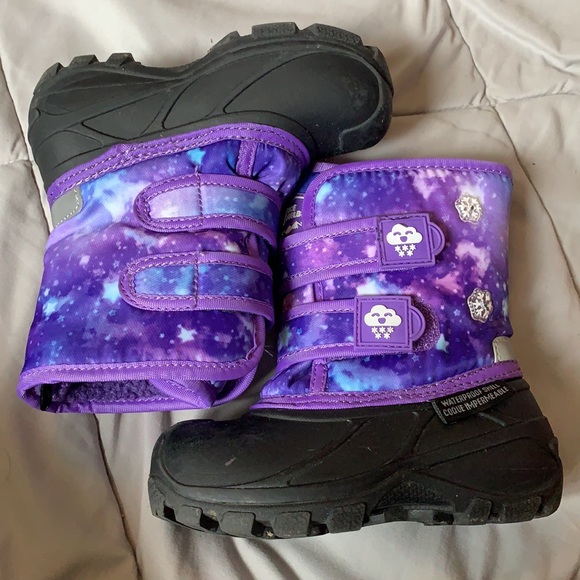 Cute light up winter boots - Picture 3 of 6